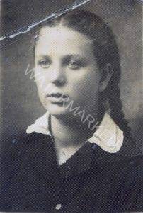 רחל / רחלה (רוחצ'ה) ולמן 1922-1942.הנערה המקסימה, חברתה הטובה של ידידתי יונה רבר מקיבוץ יקום, זו נספתה וזו נצלה ועלתה ארצה.