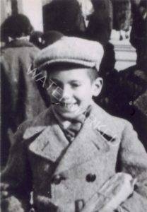 נחמיה (חמה) בן לייב פיסיוק כבן 8, 1919
