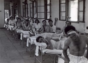 אולם אשפוז אופייני במבנה בריטי בתל השומר