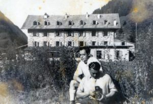 מתעדים עם מצלמה !